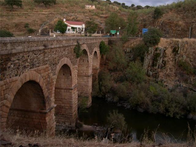 Puente del Segura