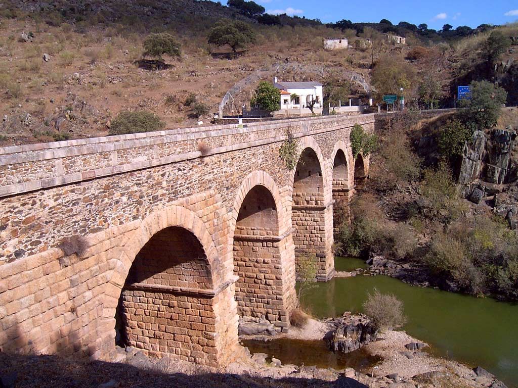 Puente del Segura